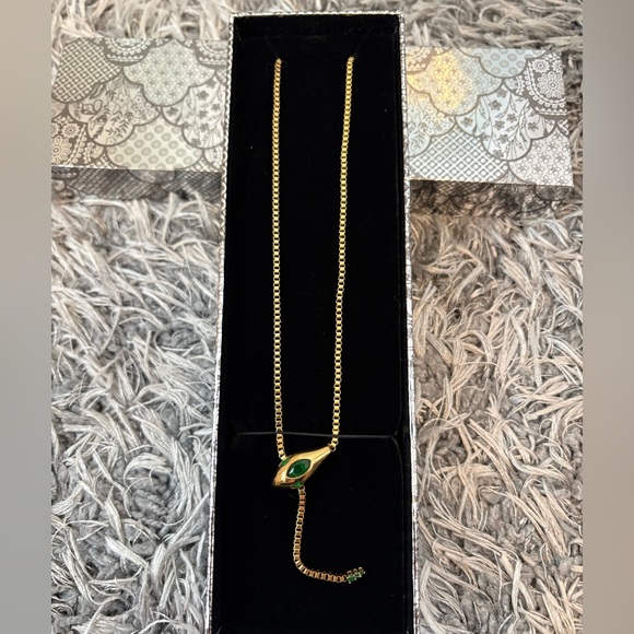 Taylor Swift All I Think About is Karma Reputation Snake Necklace - Gold - Picture 4 of 5
